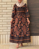 سفیدگل قرمز